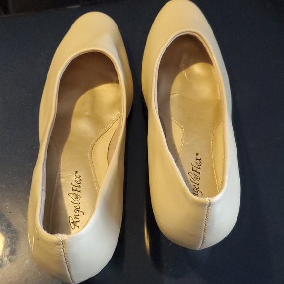 Ladies angel flex pumps - Picture 1 of 3